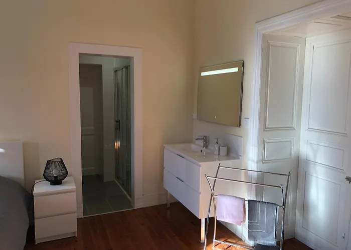 La Tarabelloise 住宿加早餐酒店 3*